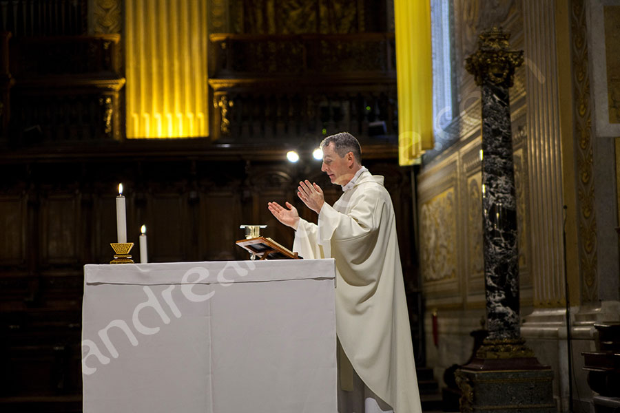 Priest celebrating Church wedding in Rome