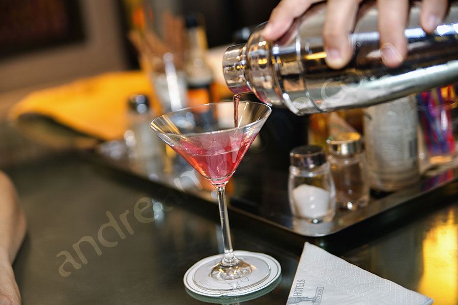 The final drink being poured in a glass.