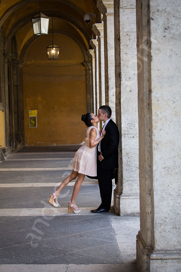 San Ivo alla Sapienza. Rome wedding engagement photo session. Pictures underneath the portico.