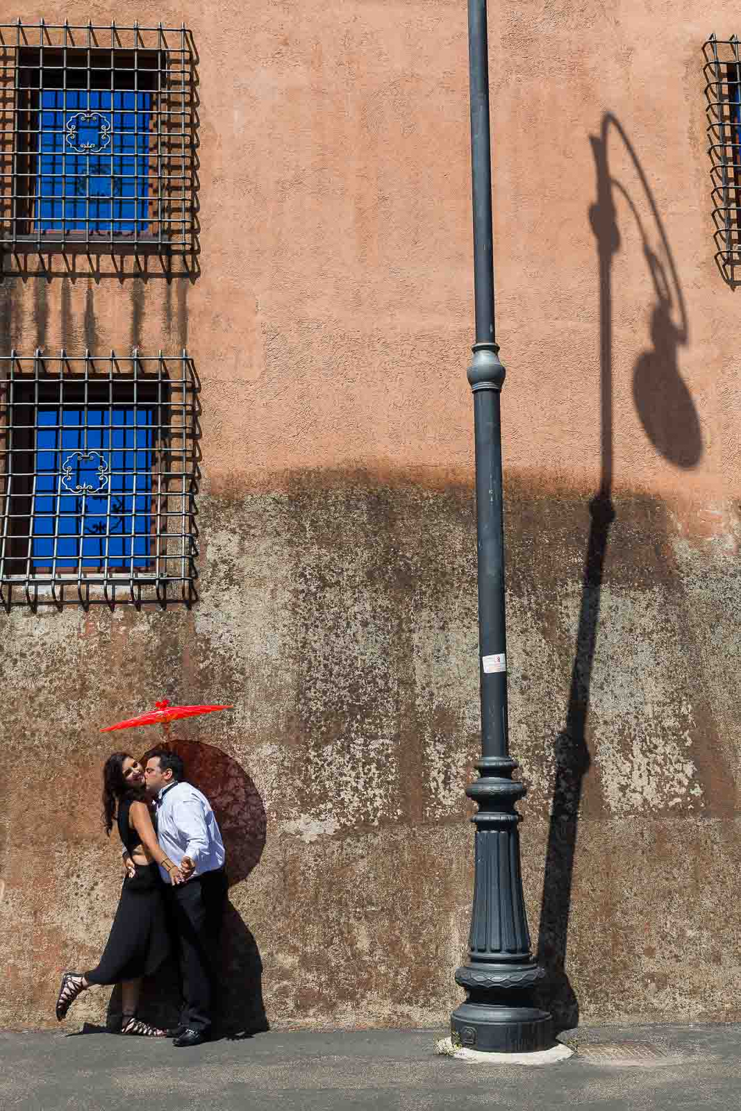 Artistic image of an anniversary photo session in Rome Italy