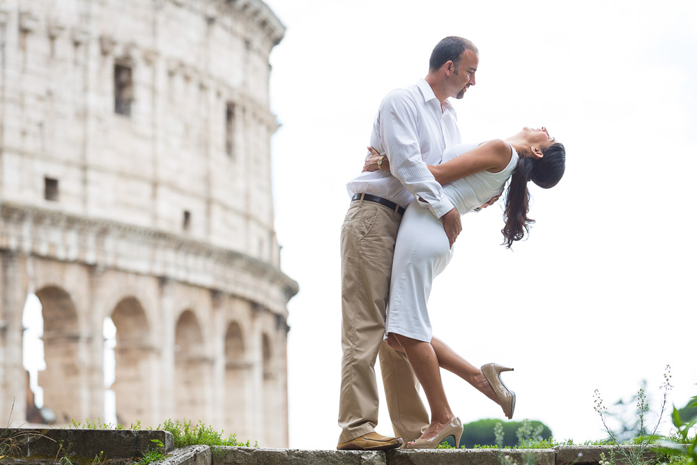 Romance at the Coliseum during a photo session. Rome anniversary.