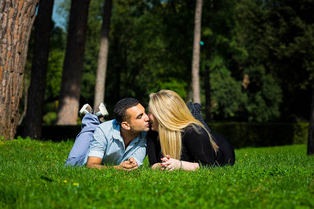 Engagement photo session of a couple.