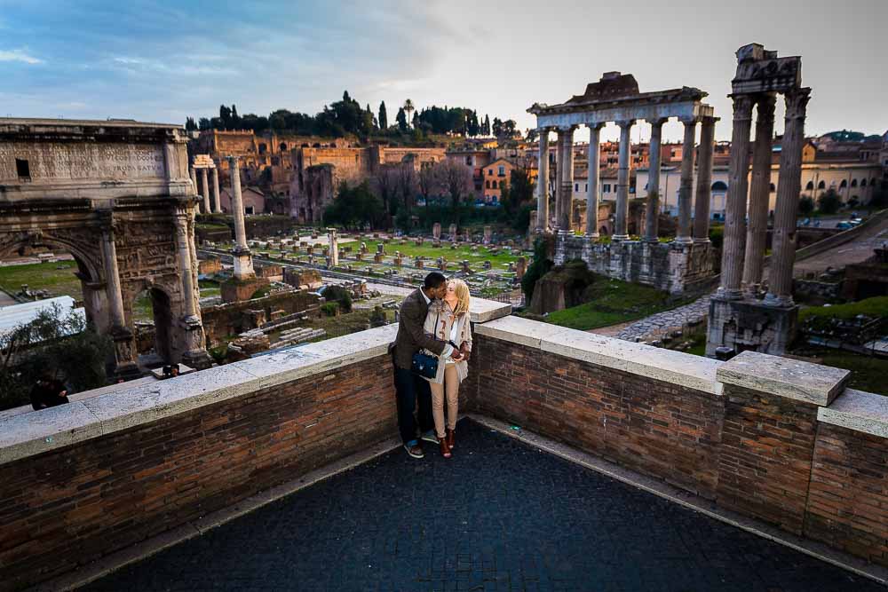 Couple photo session at the Forum overlooking ancient Rome