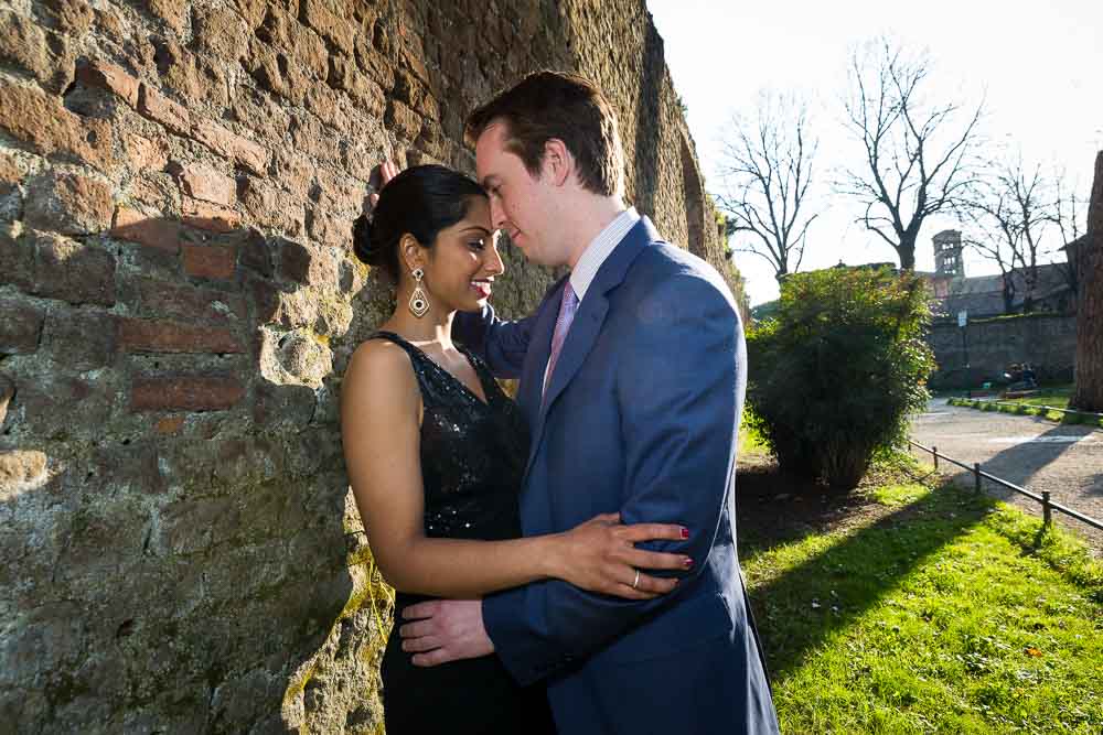 Getting engaged pictures at a public roman garden park