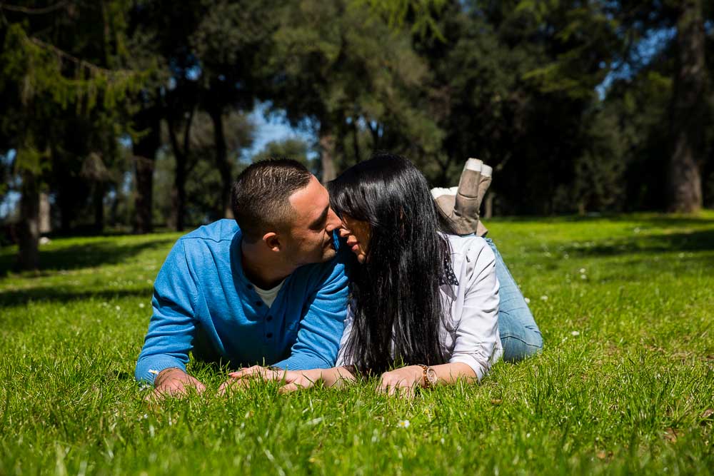 Romantic photo shoot on green grass