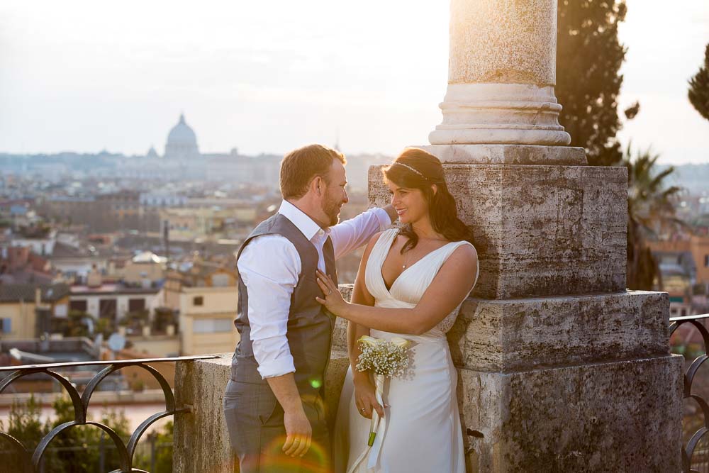 Romantic picture of bride and groom at Pincio park