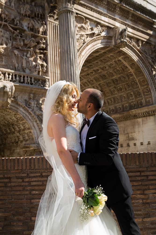 Kissing under the Constantine arc