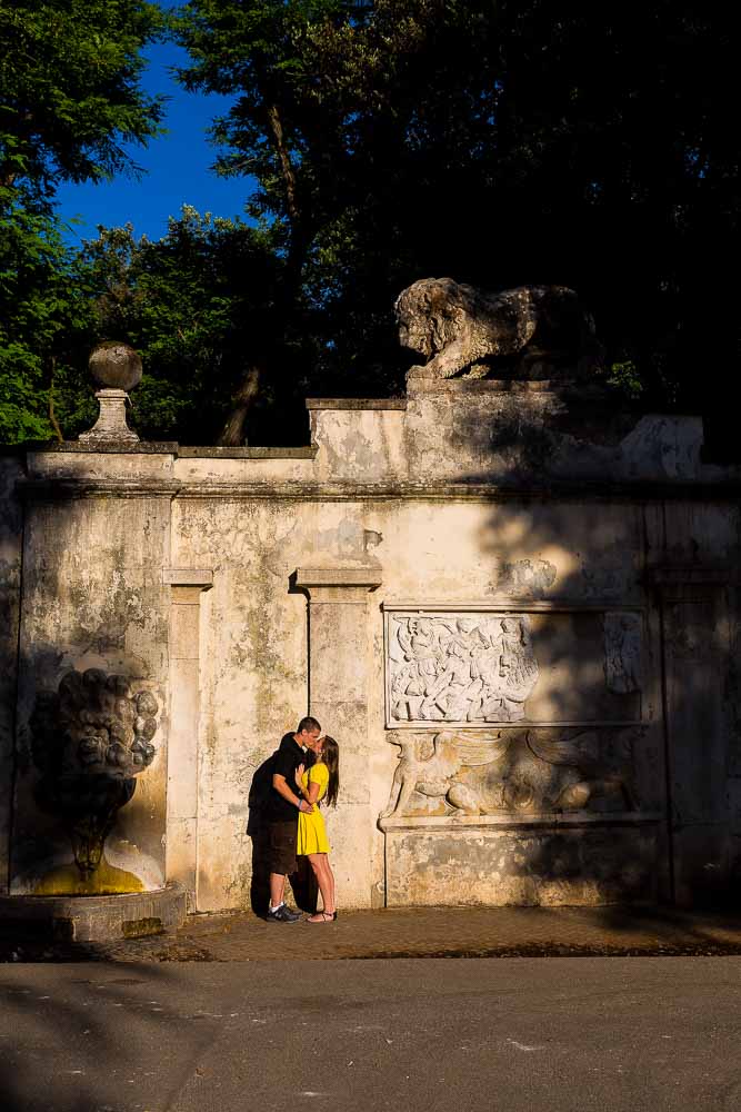 Engagement session in Park Borghese