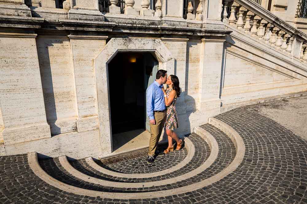 Circular rings at the entrance. E-session in Rome.