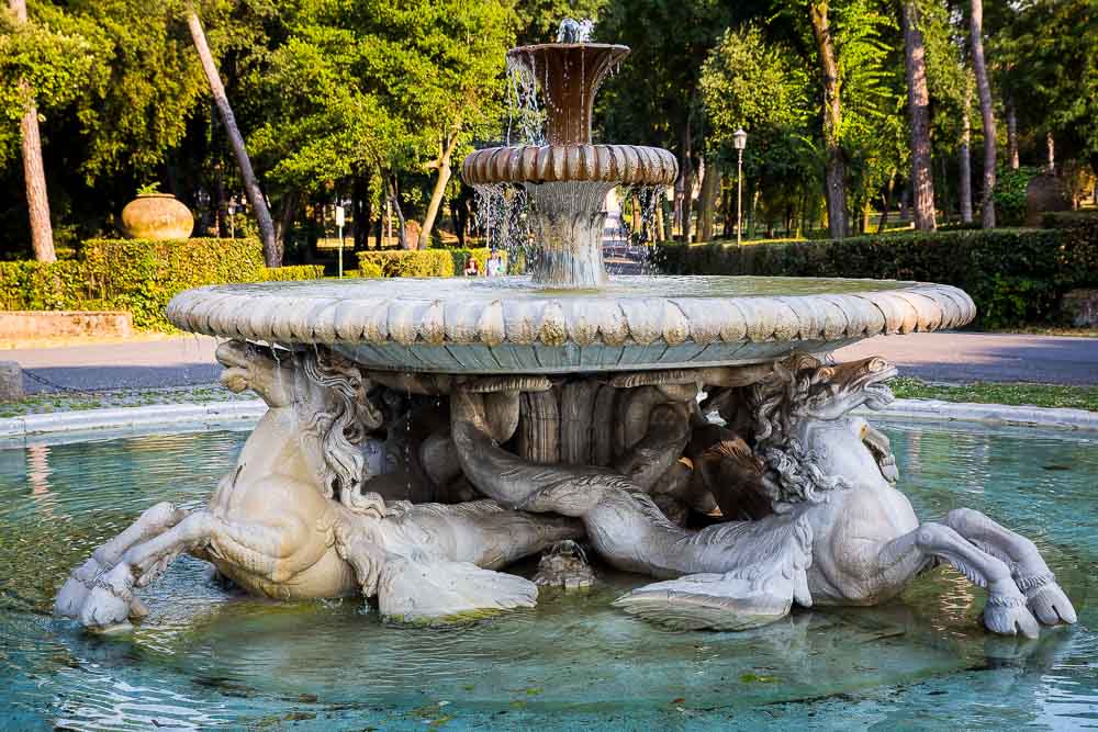 Full view fountain details