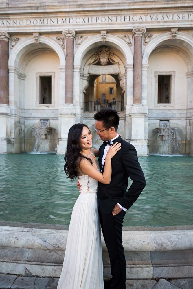 Photo session by the Gianicolo water fountain