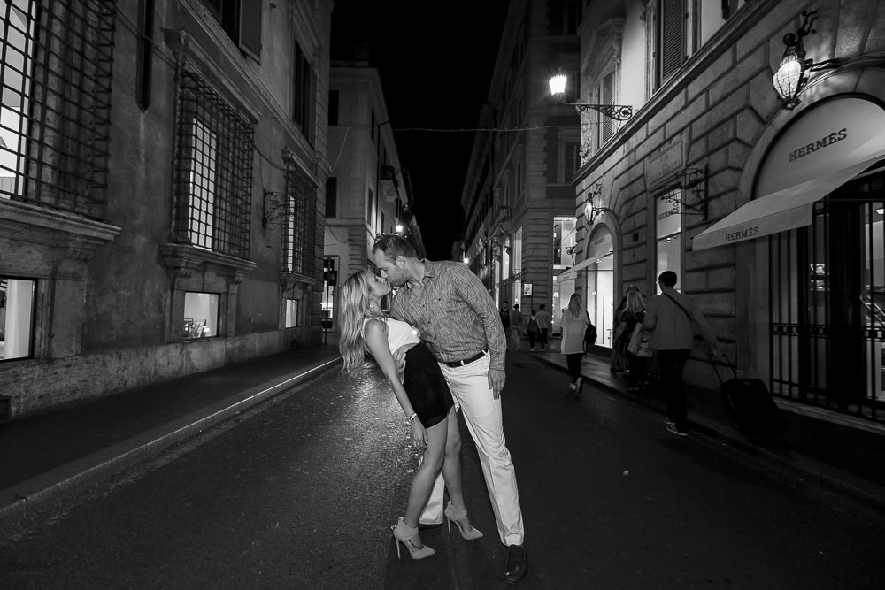 In love in Rome Engagement photo shoot. Black and white photography.