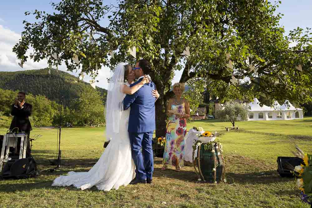 The groom may kiss the bride! Tuscany Wedding Italy