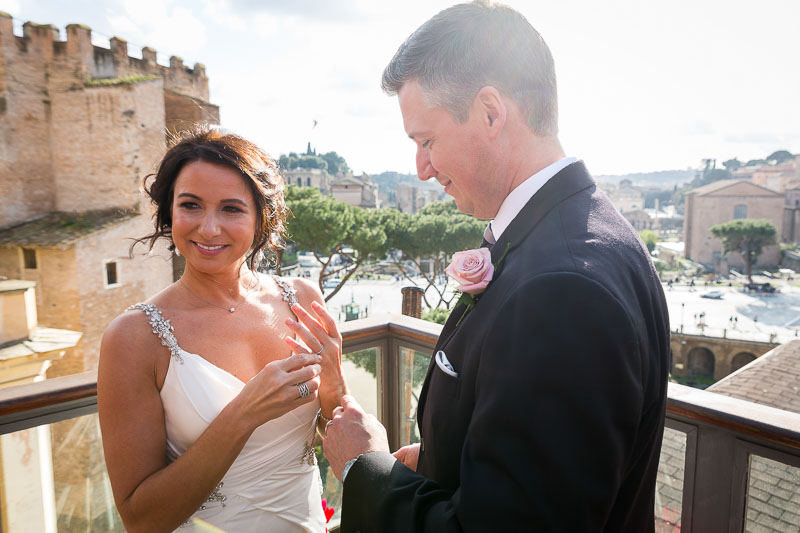 Exchanging marriage rings