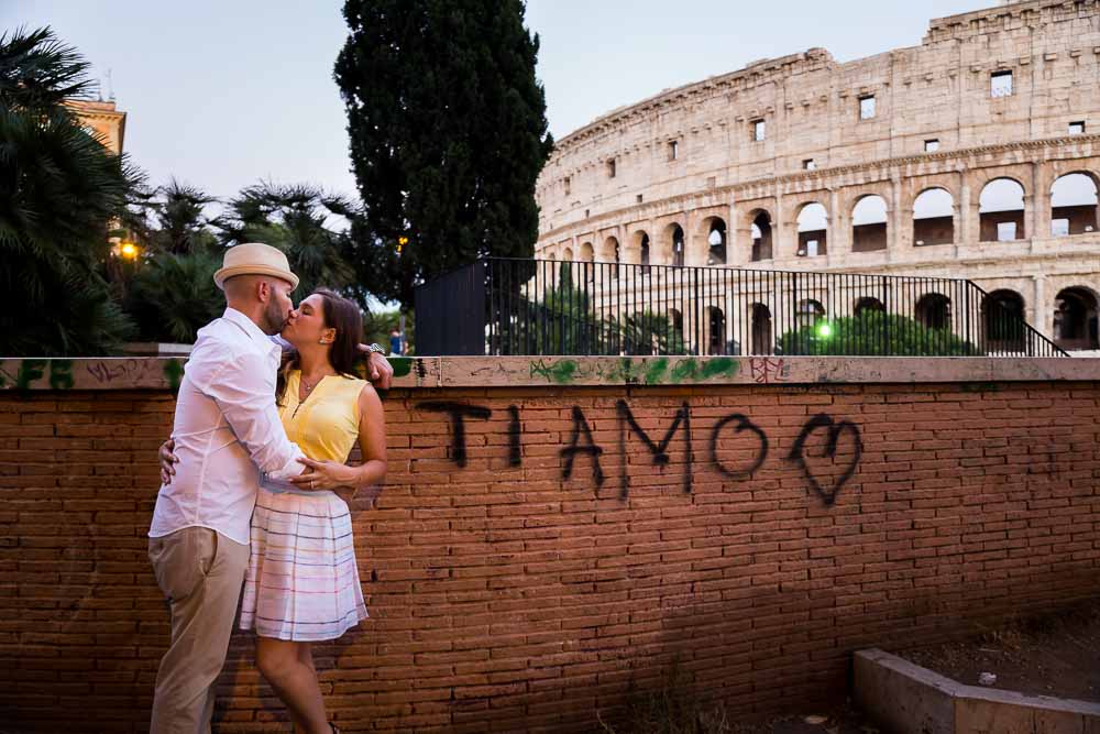 Ti Amo engagement photo session at the Colosseum in Rome