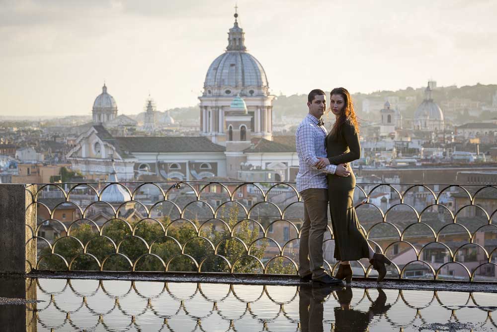 Engagement photos in Rome taken at Parco del Pincio in Rome at sunset