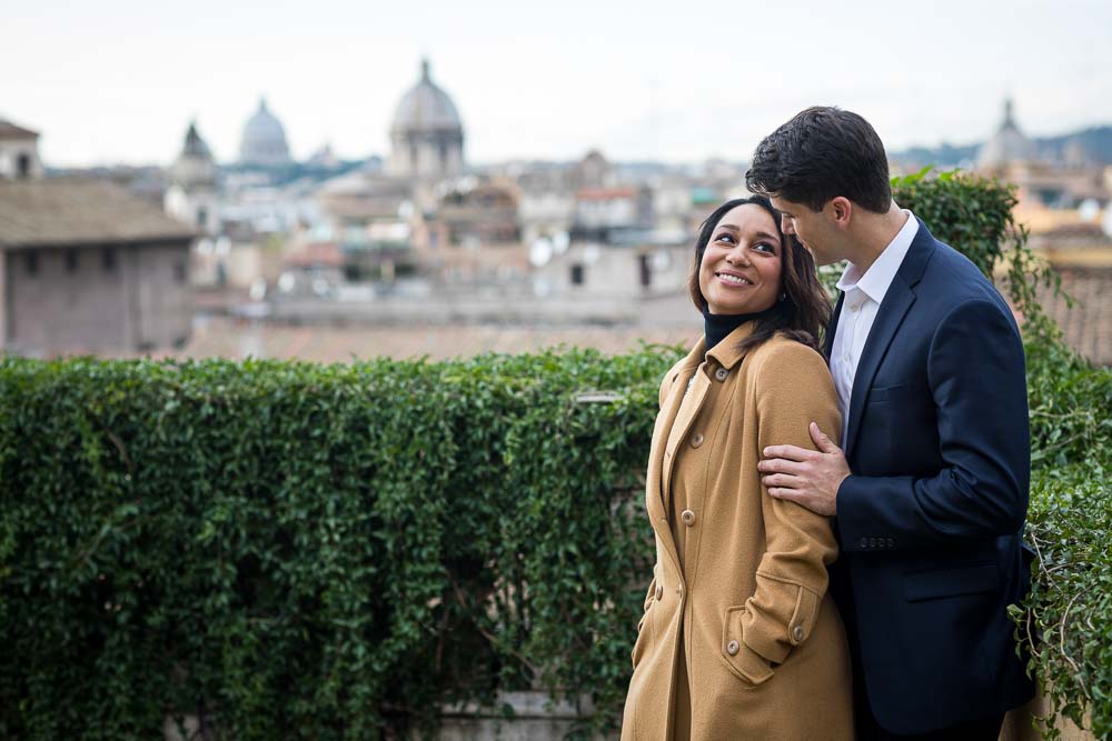 Fun and smile portrait picture posing in Italy