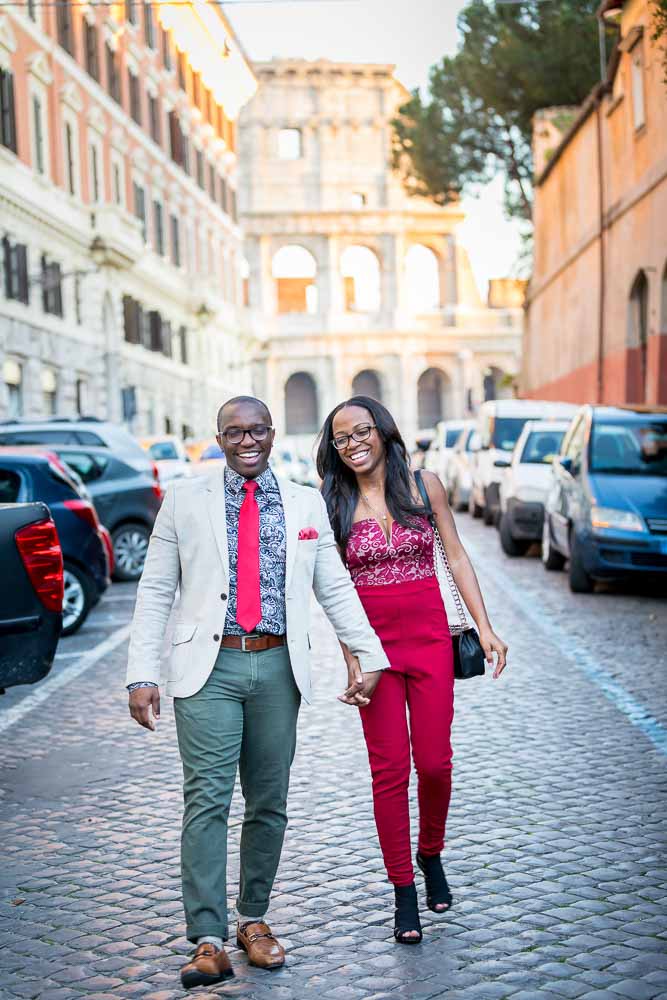 Walking Rome. Alleyway photo. Off the beaten track engagement session.