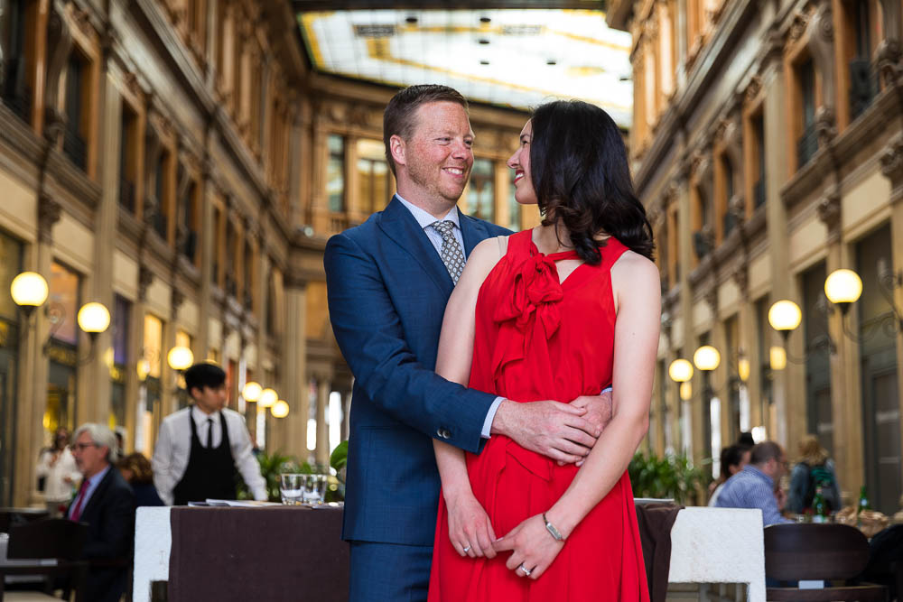 Final portrait image of a couple in Galleria Alberto Sordi