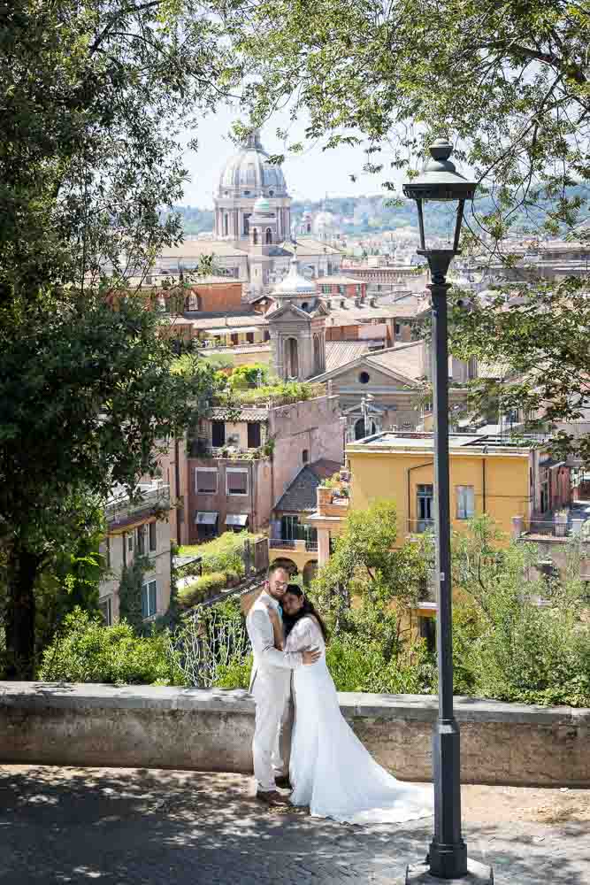 Matrimonial couple portrait with the stunning city as background