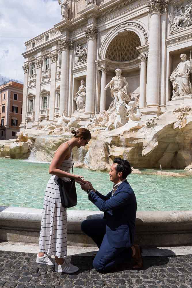 Kneel down Trevi fountain proposal