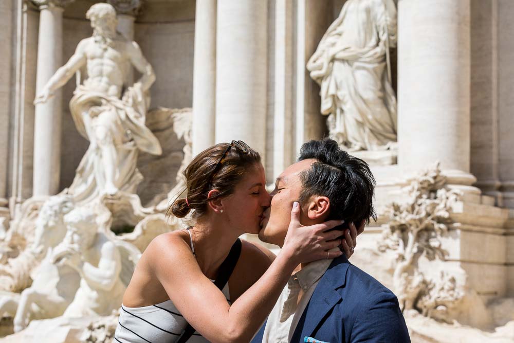 Couple kissing in Rome