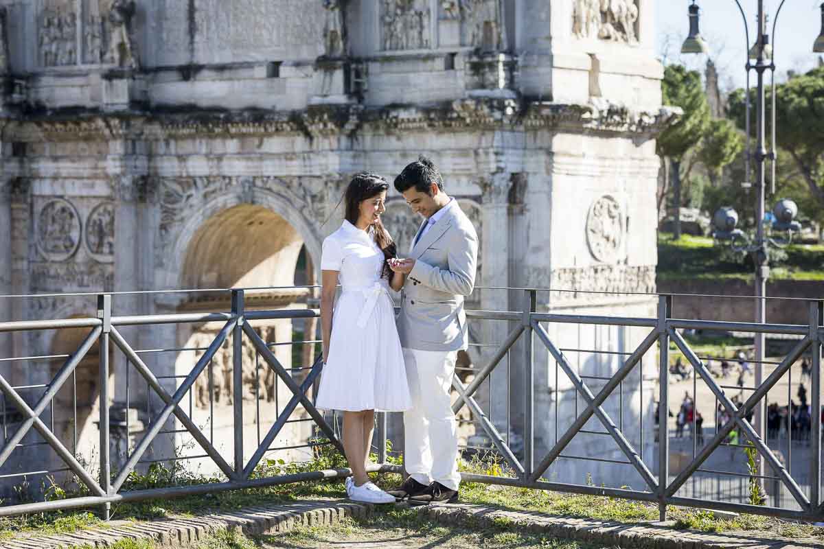 Standing pose in front of Constantine's arch in the ancient forum