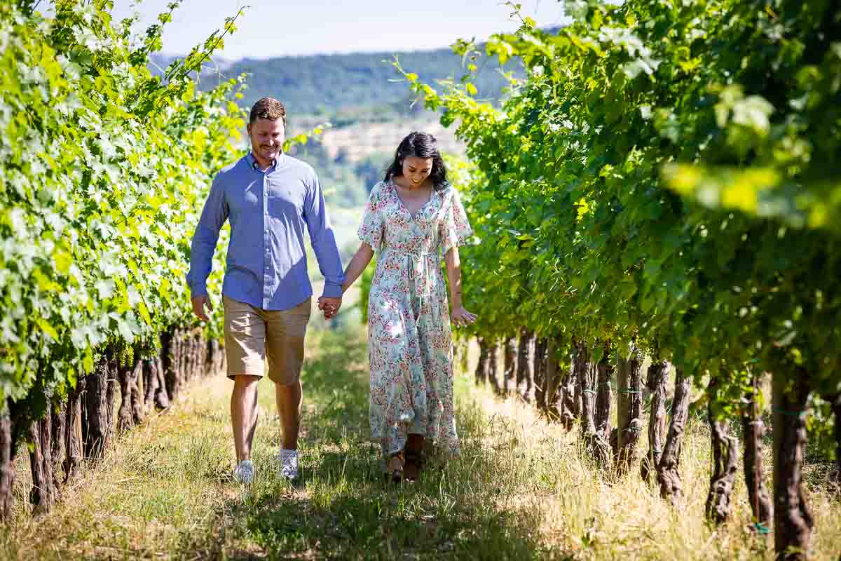 Walking together in between the vineyard