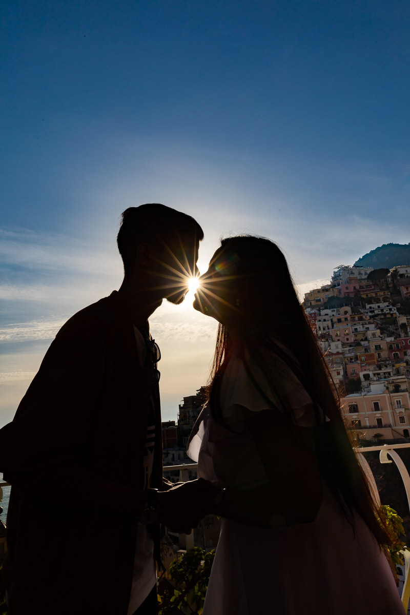 Silhouette image engagement photoshoot in Italy 