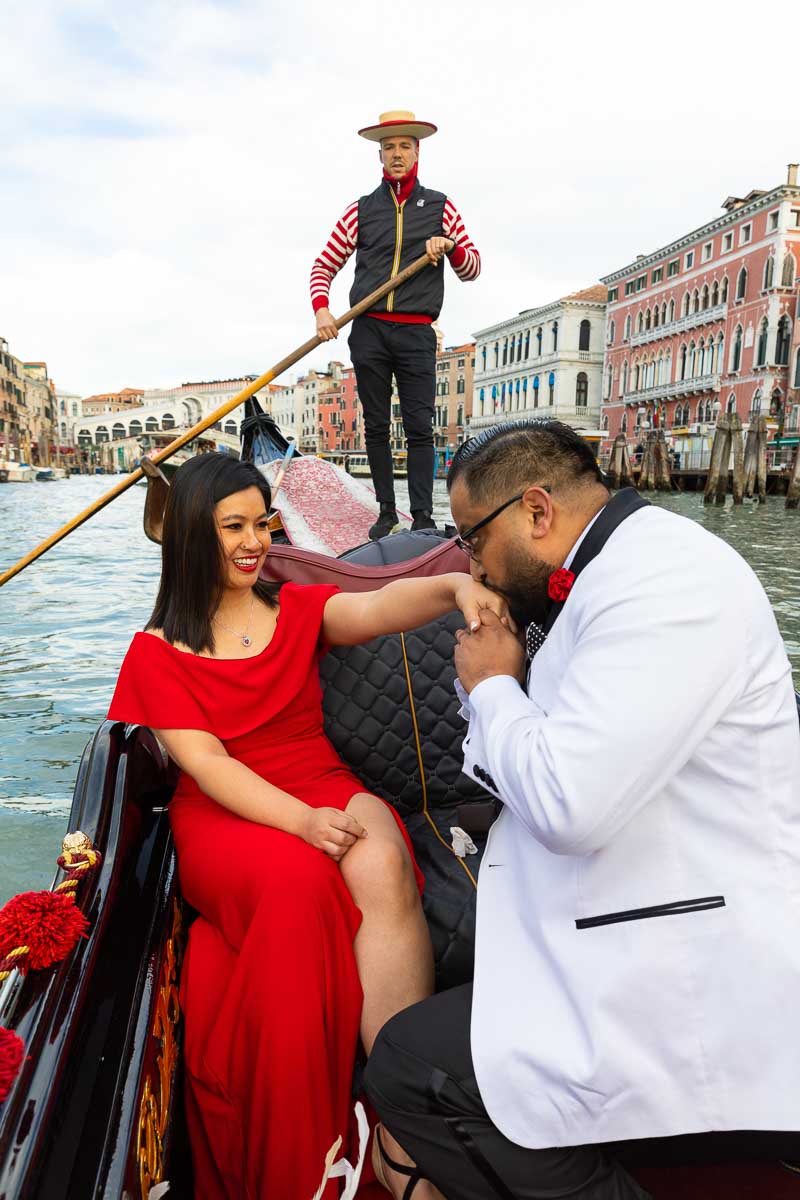 Venice gondola ride proposal asking the big question 