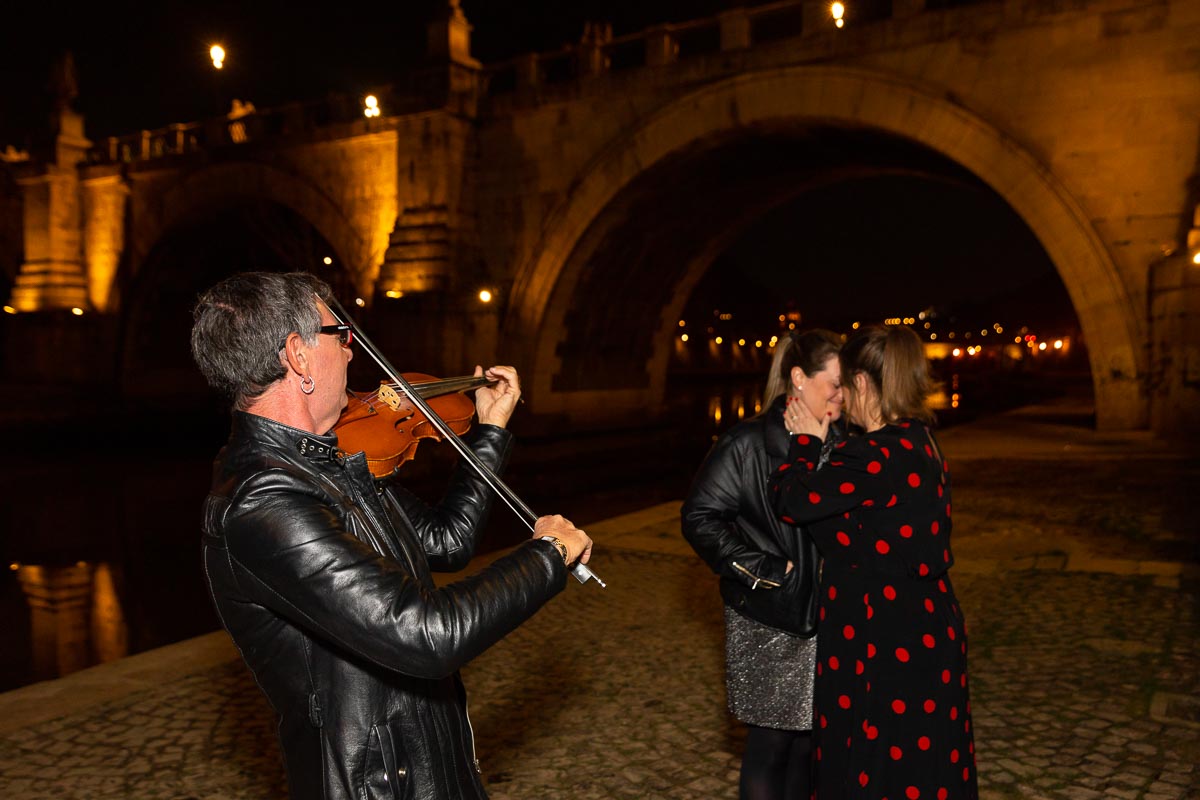 Romantic violin music after the engagement session 