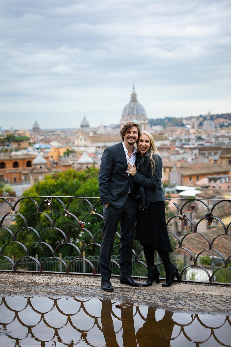 Couple portrait picture taken on the terrace of the Pincio park outlook