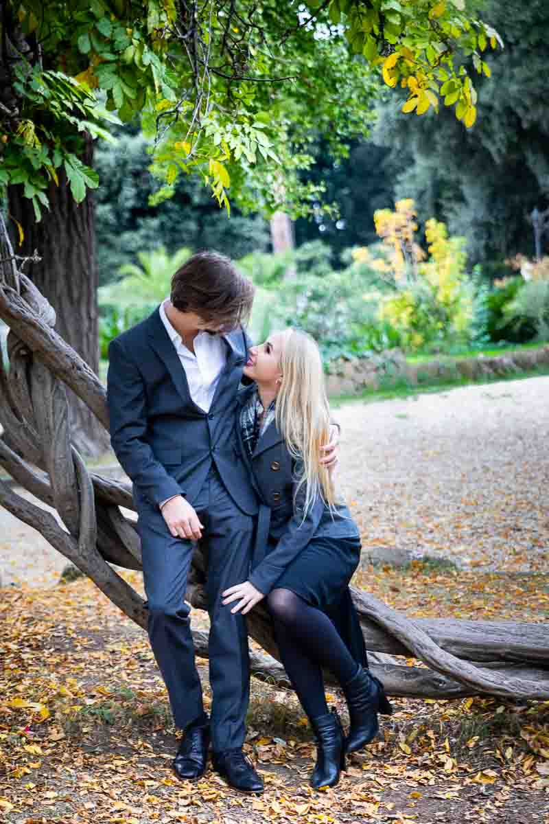 Couple photoshoot in Villa Borghese