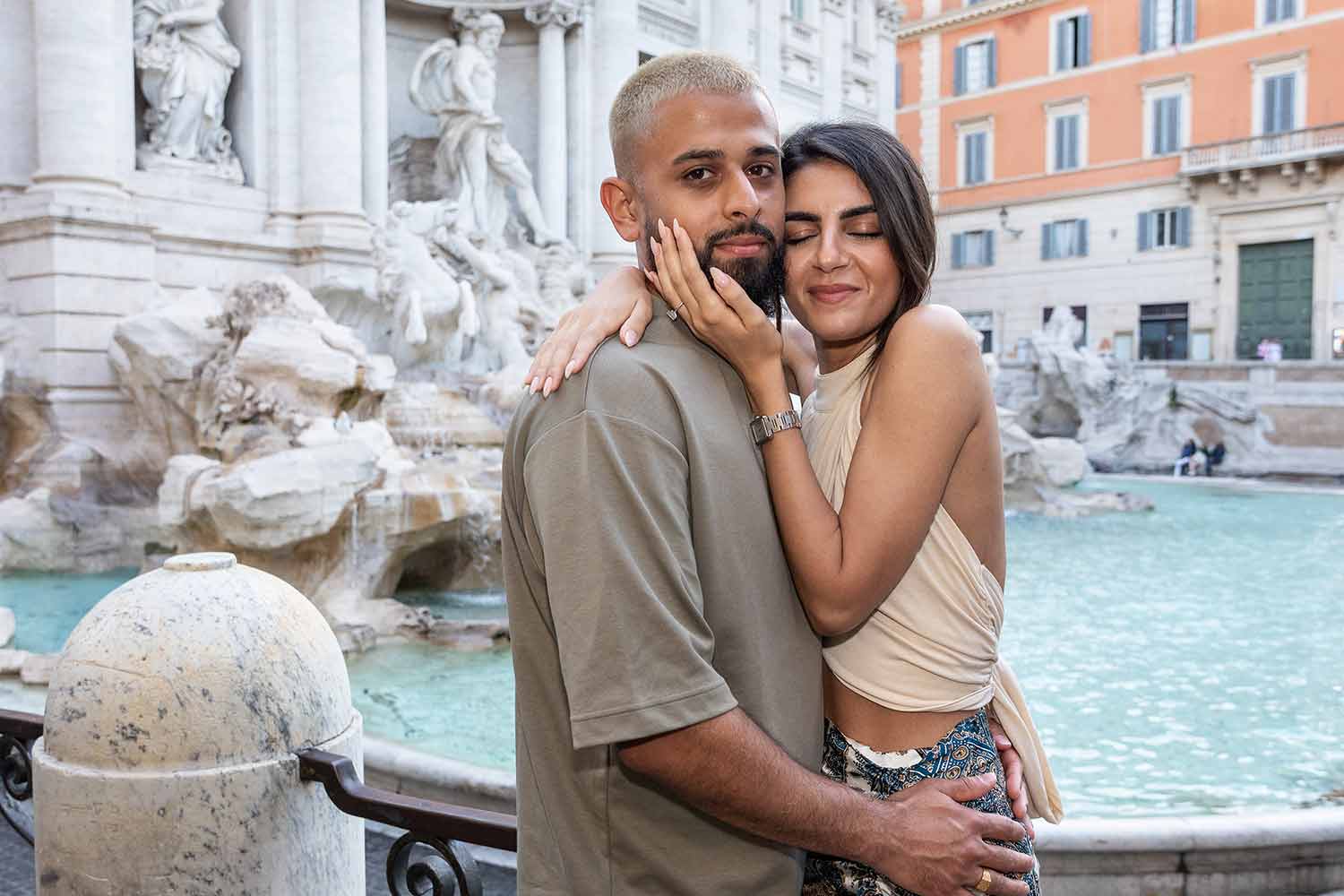 Coupe portrait together in Rome at the Trevi fountain