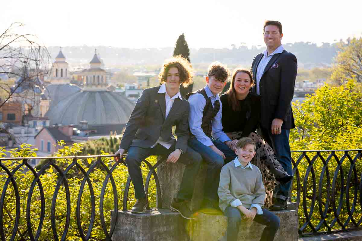 Family photo shoot in Rome