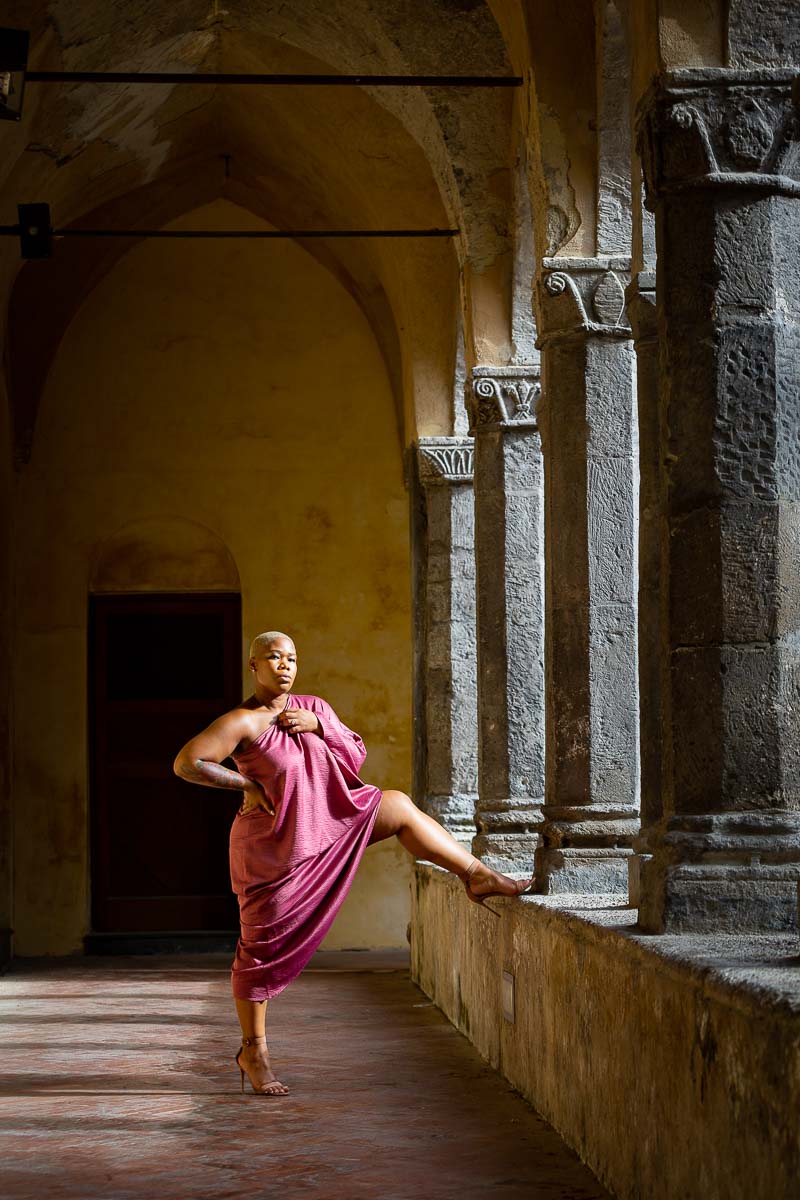 Posing during a photography session in Sorrento on the Sorrentino coast 