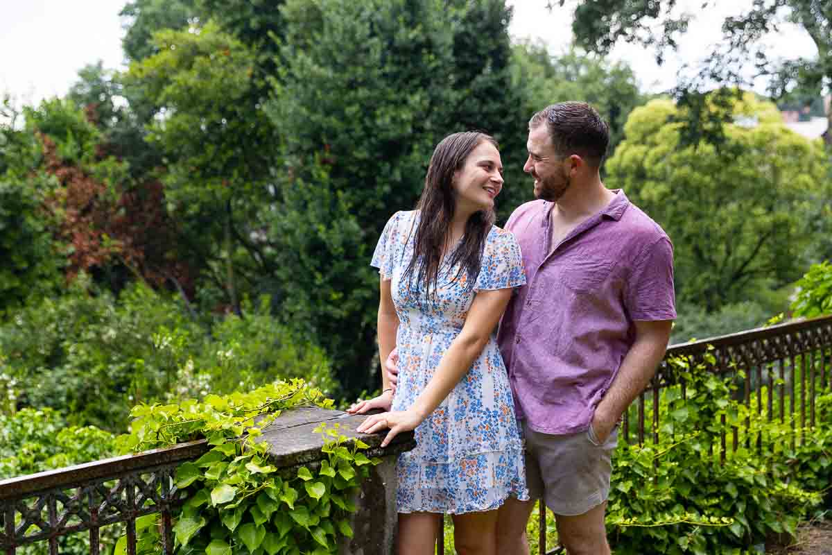 Couple portrait after the rain in Villa Borghese 