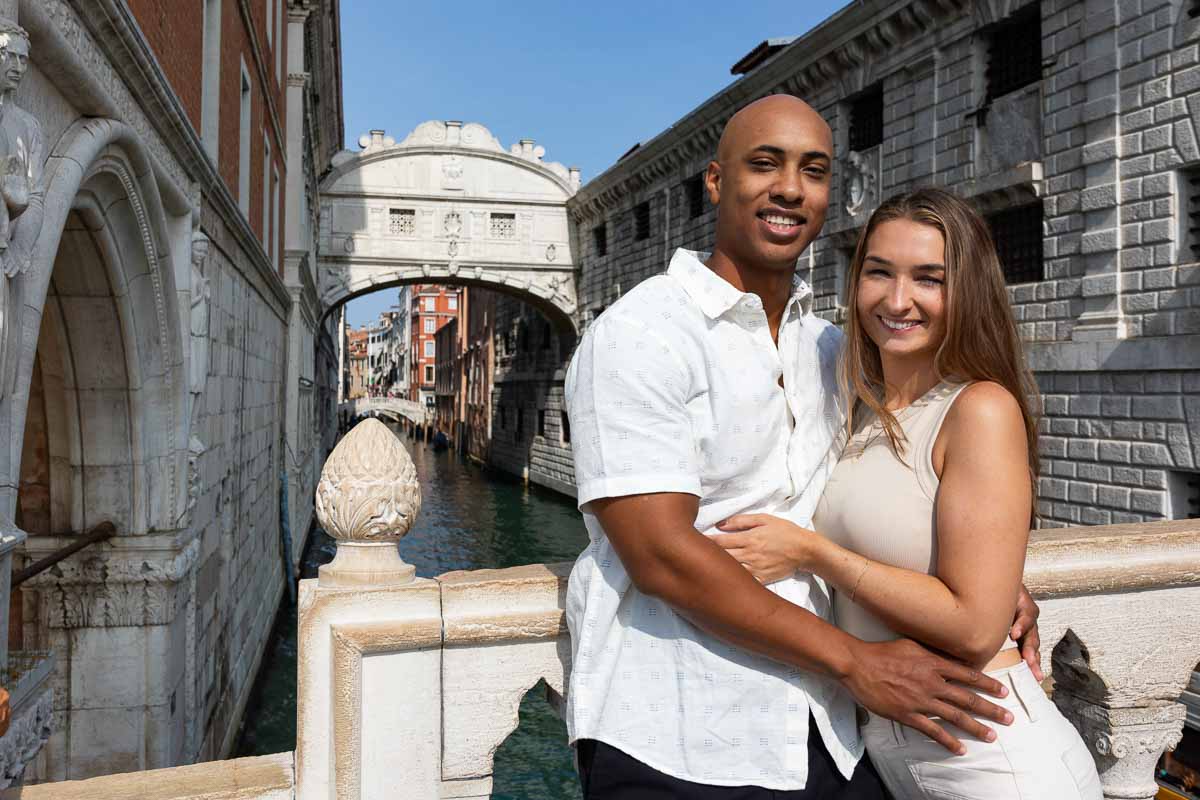 Bridge of Sigh couple portrait photography session in Venice