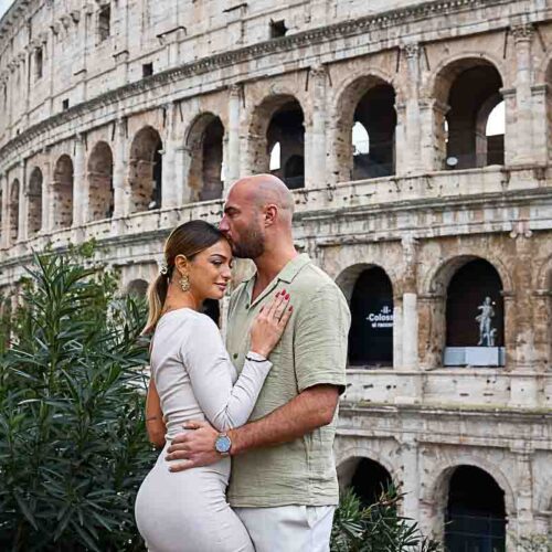 Roman Colosseum photoshoot. Rome Engagement Photo Session