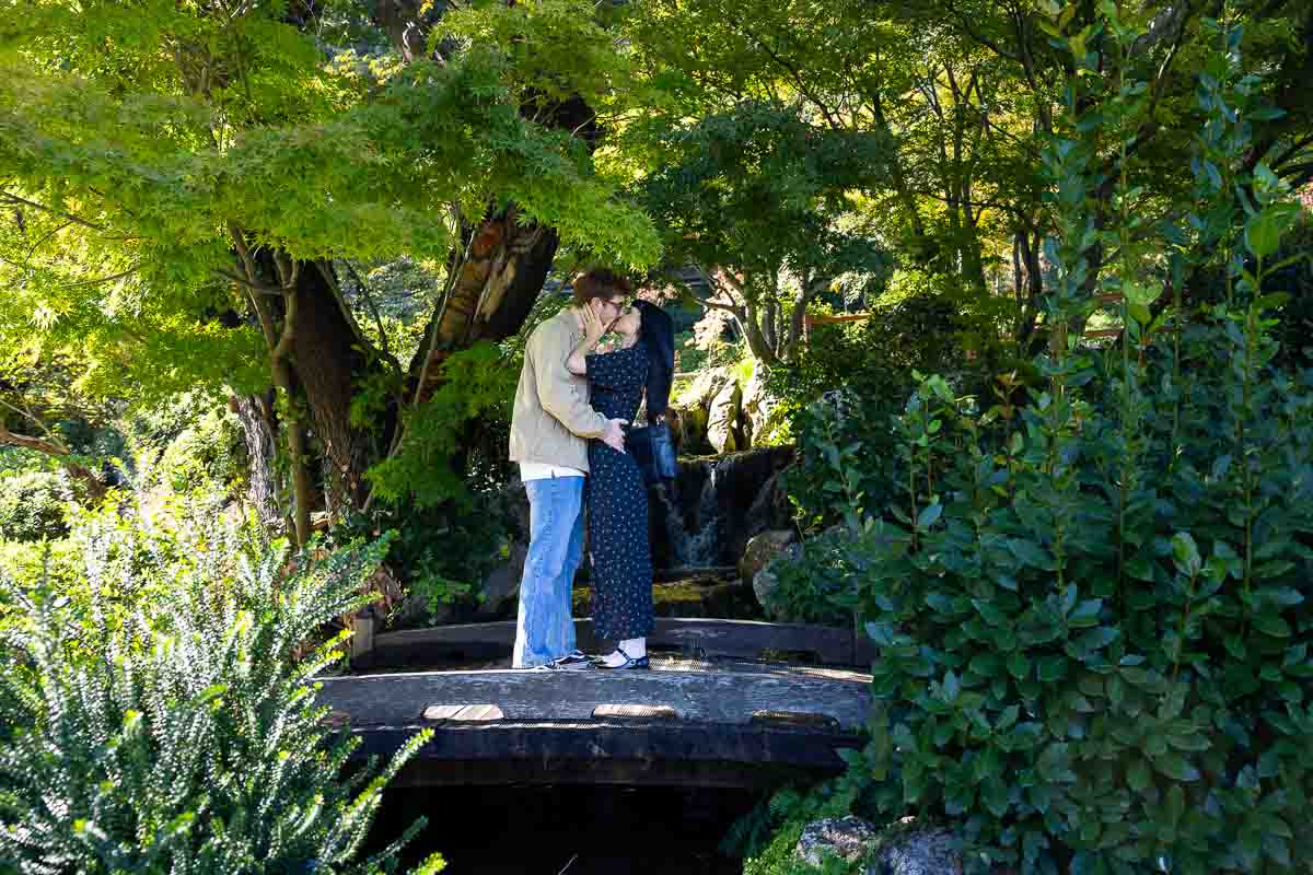 Engaged in nature photography session couple photo shoot