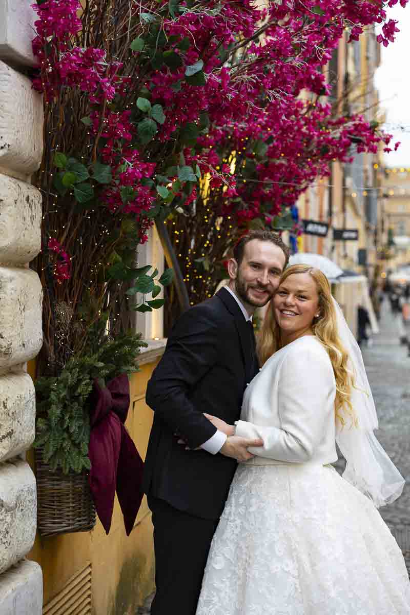 Final picture portrait of a newlywed photo session in Rome Italy 